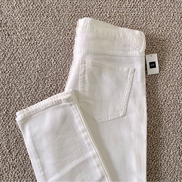 GAP 1969 Low Stretch Real Straight White Jeans, 27R - Picture 1 of 10